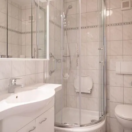 Dr Nic 6 28 Blue Water